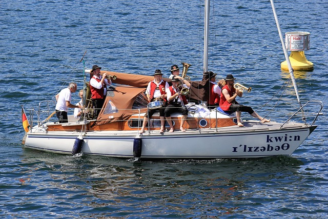 特别是在动 特别是在动